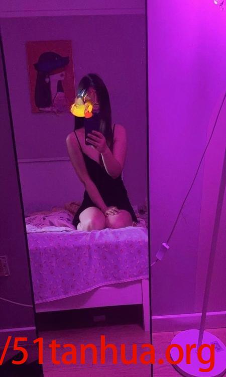 步行街服务控御姐