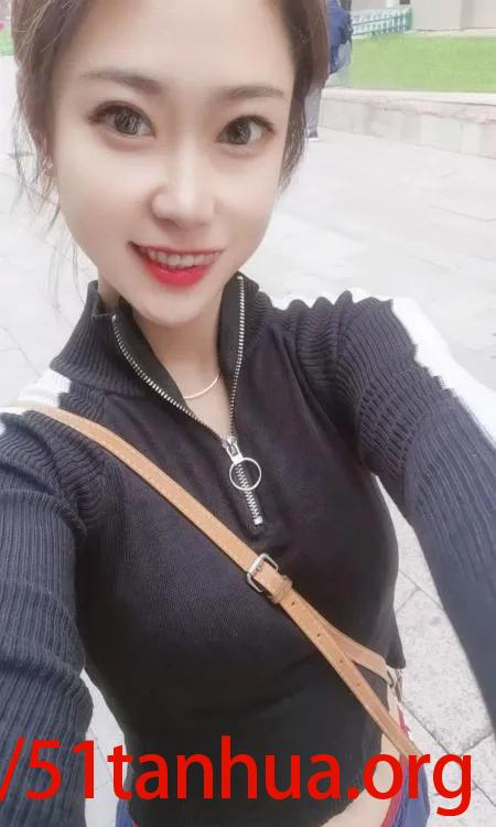 哈西开朗小妖精